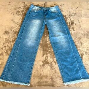 NWOT Women's Blue Wide-Leg High-Rise Jeans